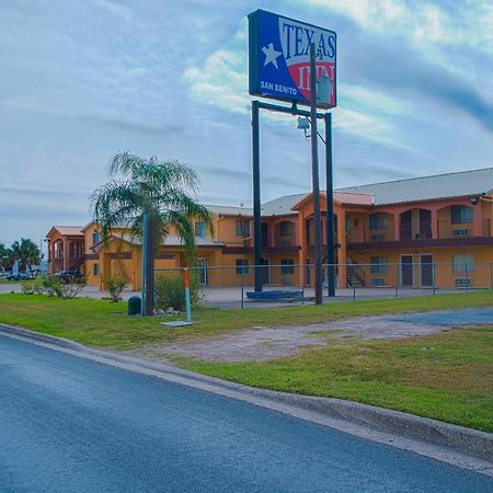 Texas Inn San Benito Near Harlingen Exterior photo