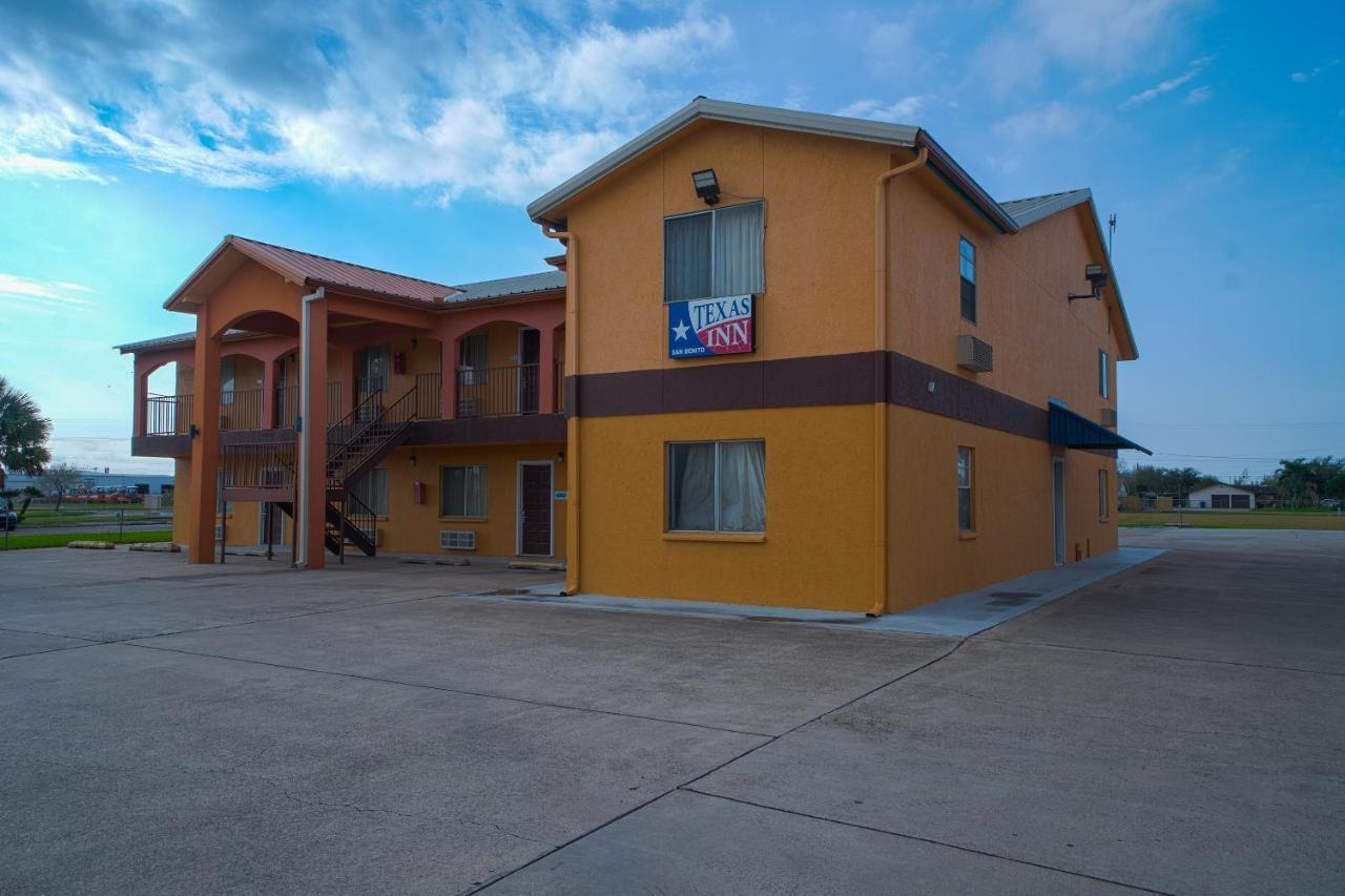 Texas Inn San Benito Near Harlingen Exterior photo