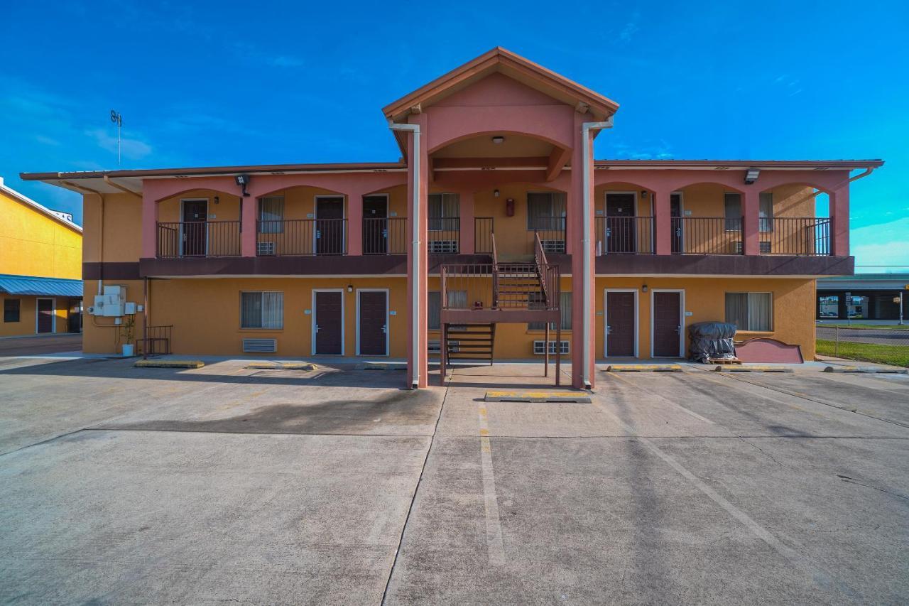 Texas Inn San Benito Near Harlingen Exterior photo